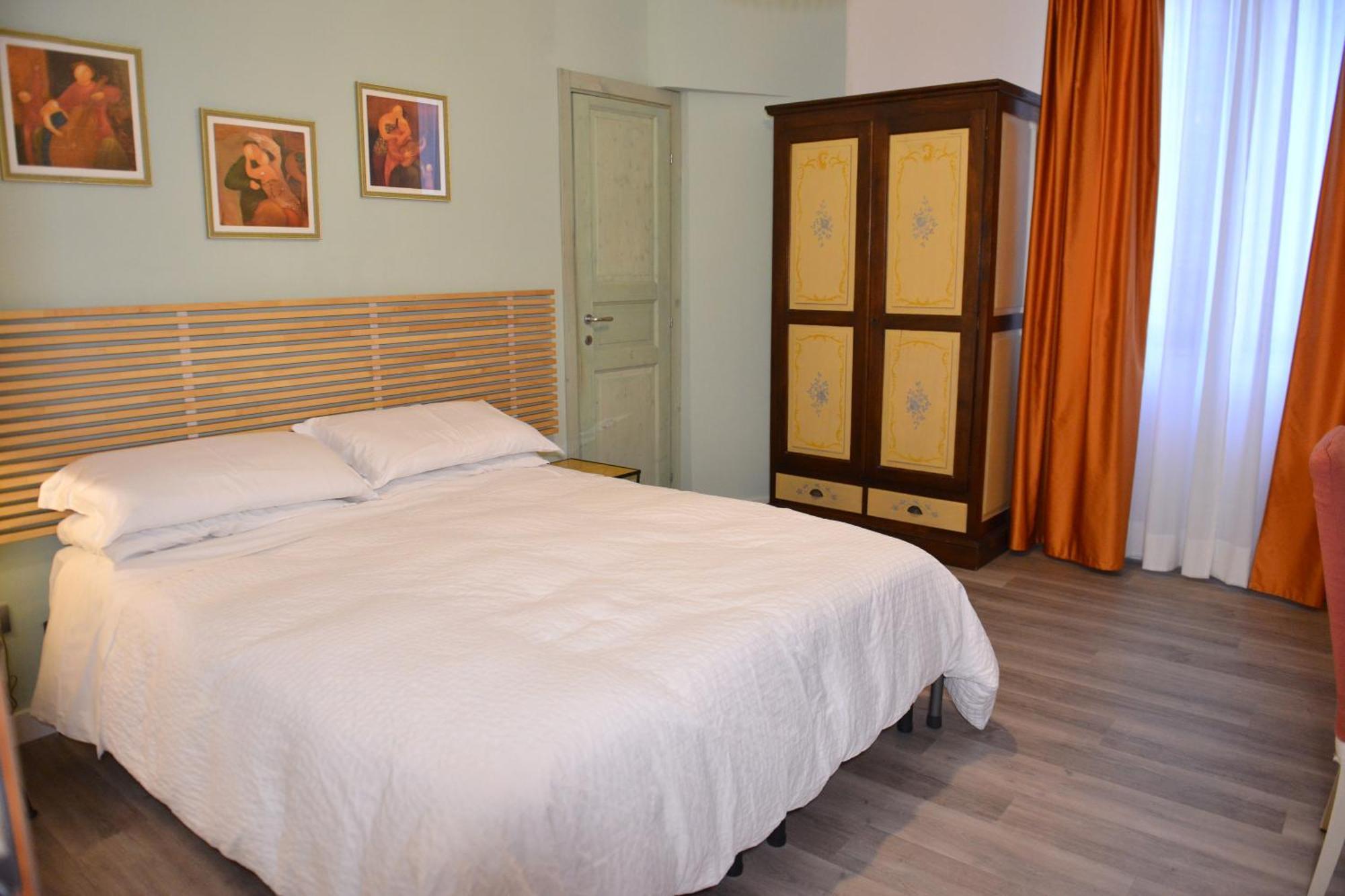 Residenza Del Turista Panzió Catania Kültér fotó