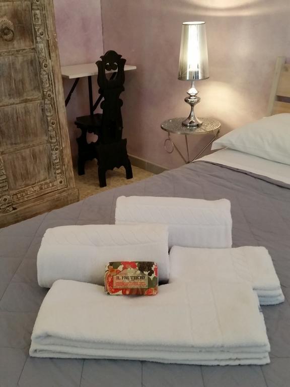 Residenza Del Turista Panzió Catania Kültér fotó